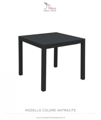 Tavolo quadrato 70x70 cm in alluminio